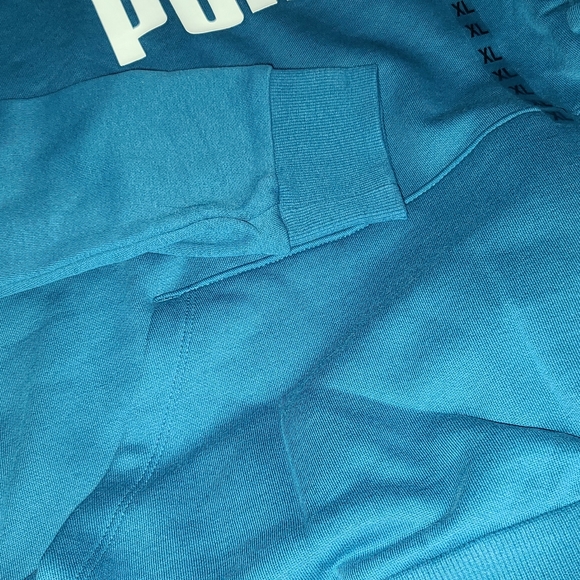 Puma Sweater - Picture 5 of 12
